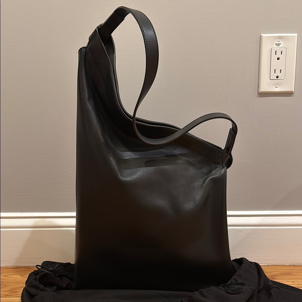 Aesther Ekme Black Lune Sling Tote
